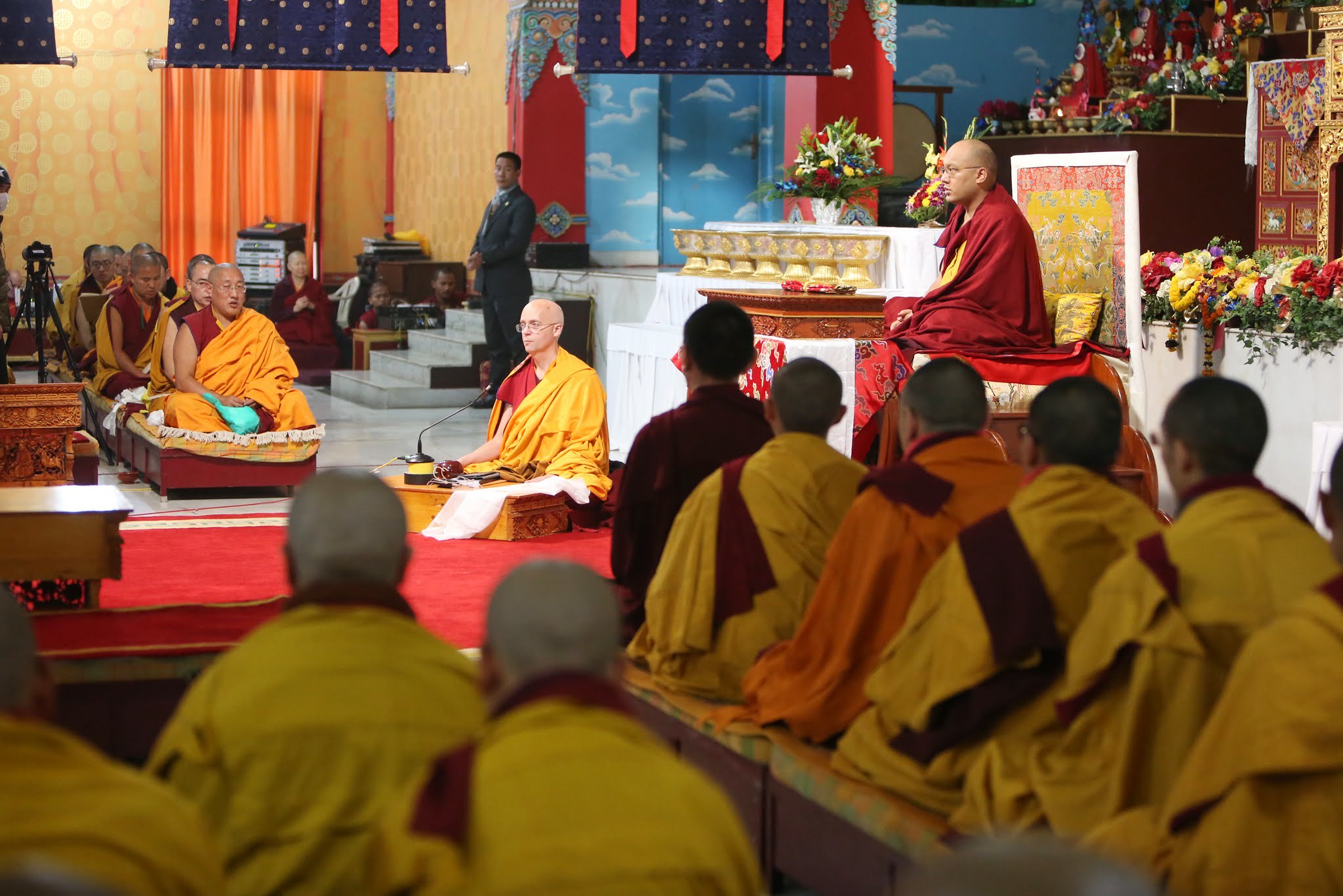 Developing Genuine Bodhichitta: The Gyalwang Karmapa Continues His Discussion on the 6th Day of Arya Kshema Teachings